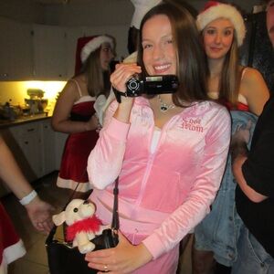 Regina George’s Mom Halloween Costume
